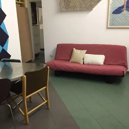 Guest Artgallery 게스트하우스 *